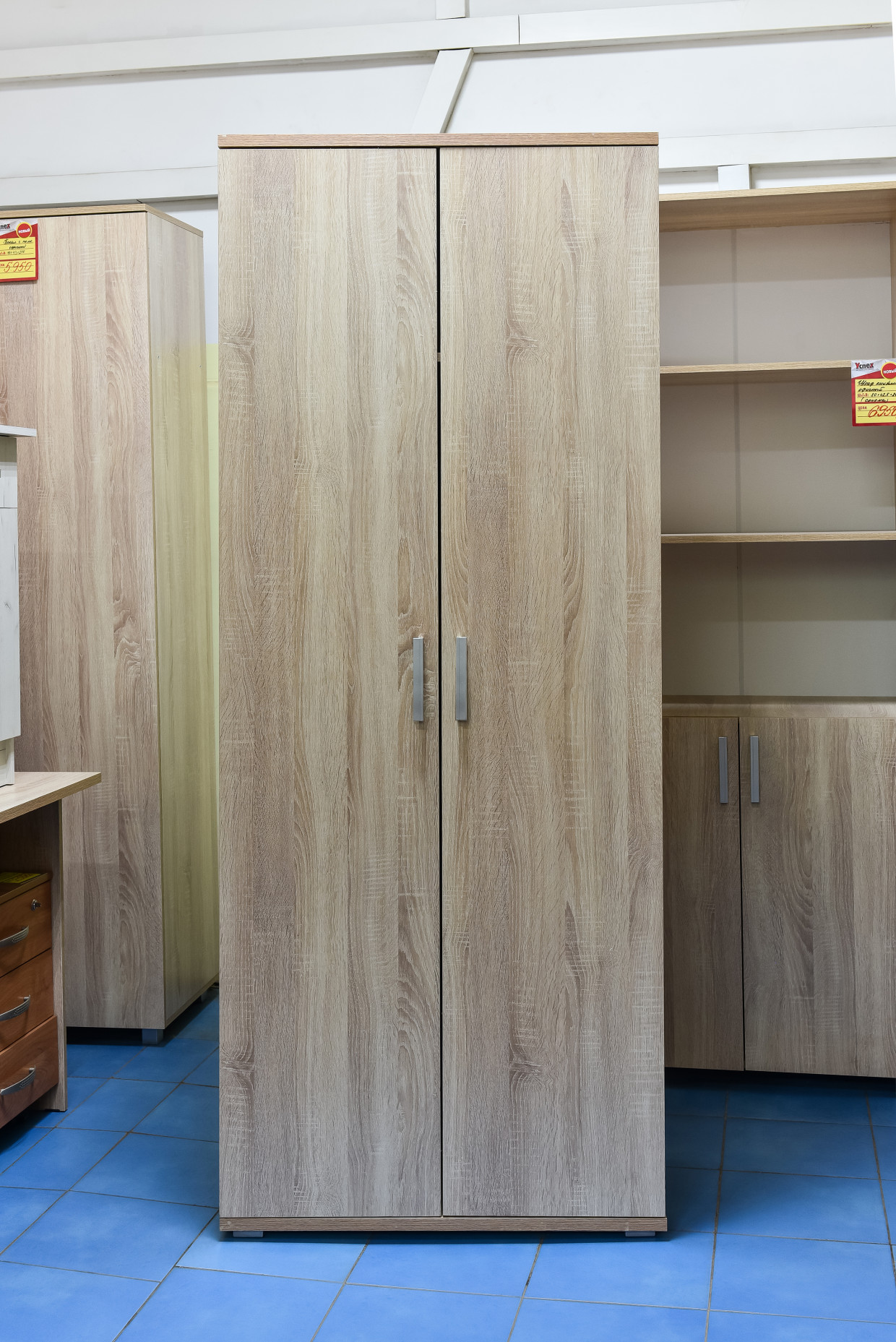 Шкаф 2-ств платяной офис.